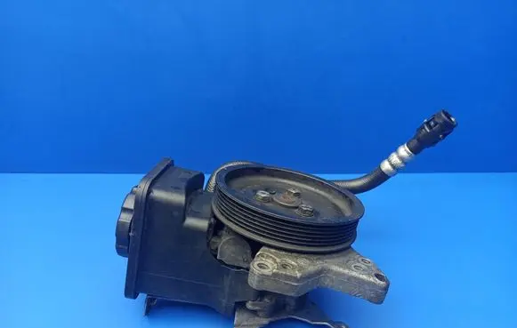 BMW 7 E65 E66 Power steering pump 6779857010 LH2110936 2247556