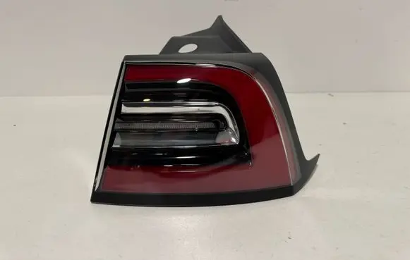 Tesla Model Y Rear/tail lights 150208700D 150208700 1502087