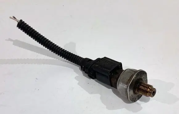 Citroen Berlingo Fuel pressure sensor 9676643880