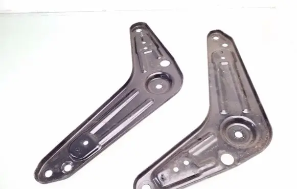 Other rear suspension part