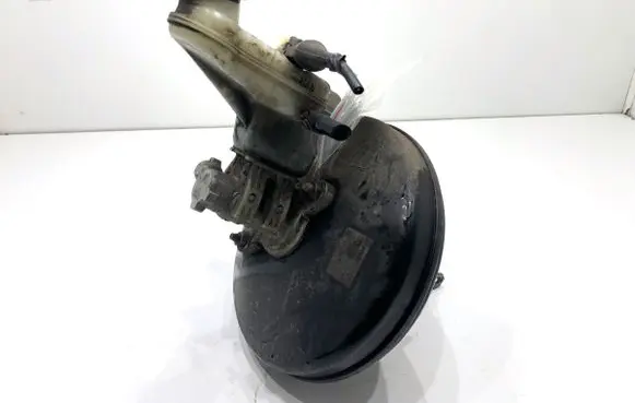 Suzuki Swift I Brake booster 0204051672