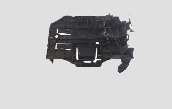 Peugeot 508 Battery tray 9686469580