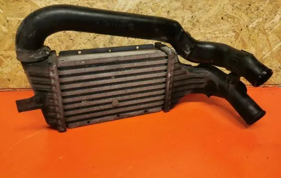 Opel Zafira A Intercooler radiator 24436438 61770