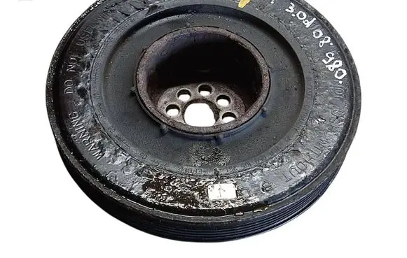 Audi Q7 4L Crankshaft pulley 059105251