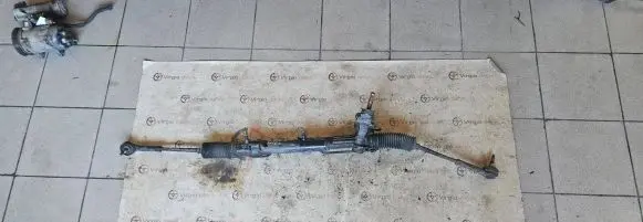 Chrysler Voyager Steering rack