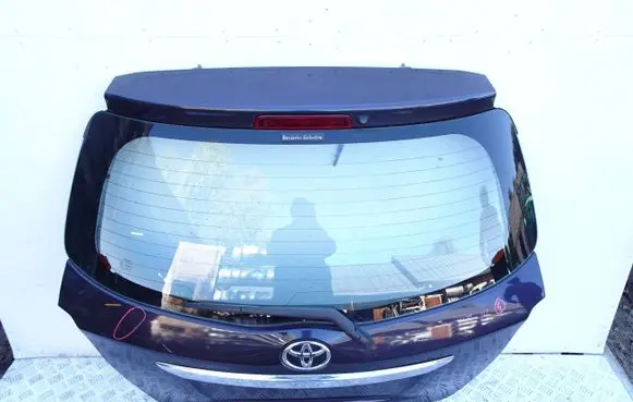 Toyota Yaris Truck tailgate afv