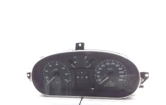 Renault Megane I Speedometer (instrument cluster) P8200066929 8200066929