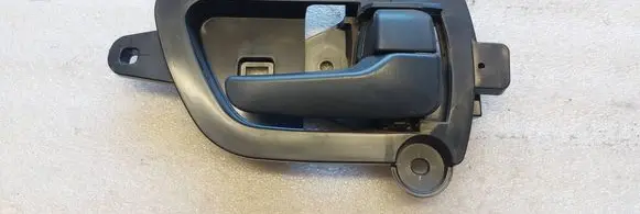 Mitsubishi Outlander Front door interior handle SPC01650