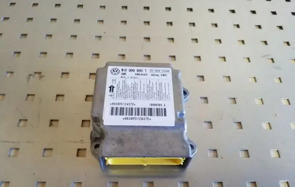 Volkswagen Golf V Airbag control unit/module 1K0909605T