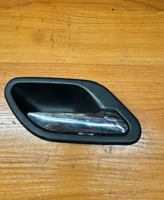 Front door interior handle