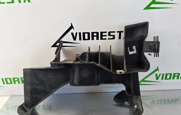 Other engine bay part