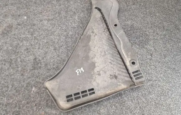 BMW 6 F12 F13 Wiper trim 7216977
