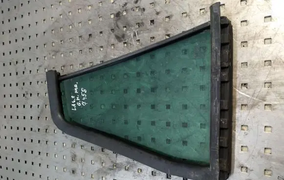 Renault Laguna II Rear vent window glass 43R002092