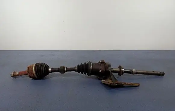 Nissan X-Trail T30 Front driveshaft 