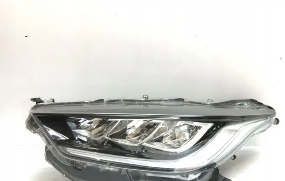 Toyota Yaris XP210 Headlight/headlamp