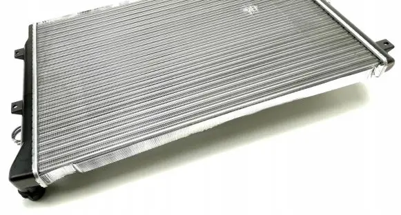 Audi A3 S3 8P Coolant radiator DCM3443