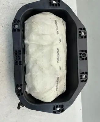 Passenger airbag