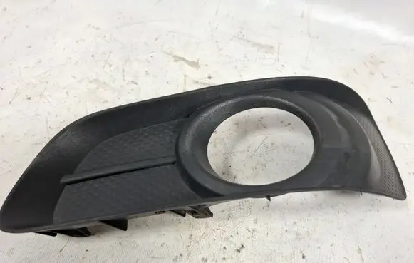 Toyota Corolla Verso AR10 Front fog light trim/grill 521280F060