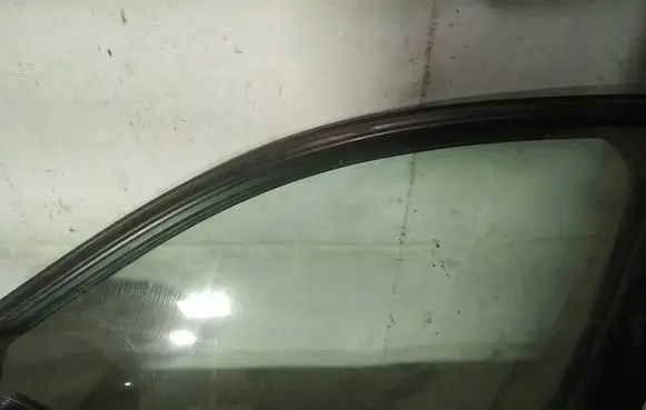 BMW 3 F30 F35 F31 Front door window glass four-door as2