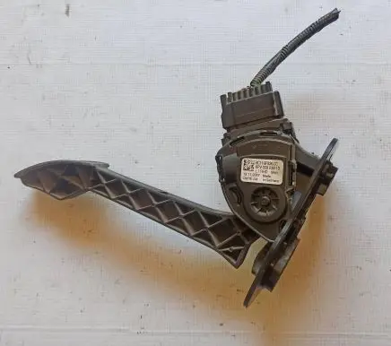 Ford Transit Accelerator throttle pedal 6C119F836CC 6PV00923810 C95YE04