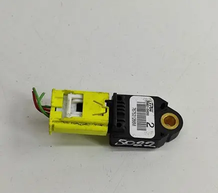 Toyota Hilux (AN10, AN20, AN30) Airbag deployment crash/impact sensor 898310W050