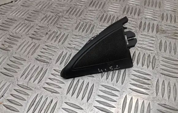 Audi A4 S4 B7 8E 8H Front door high frequency speaker 8H0035399D
