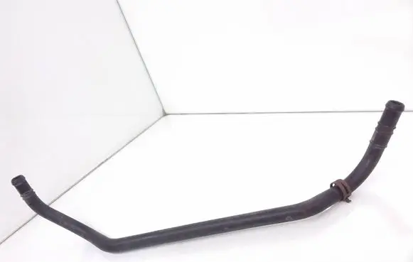 Mercedes-Benz CLS C219 Engine coolant pipe/hose
