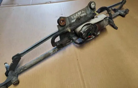 Jeep Grand Cherokee (WJ) Front wiper linkage and motor 55155092 54503611