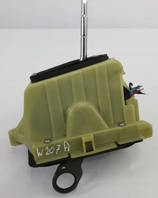 Mercedes-Benz E C207 W207 Gear shifter/selector A2042674724