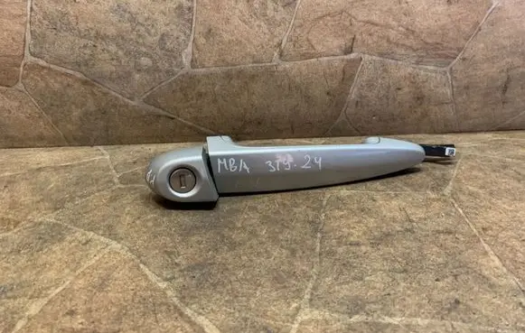BMW 4 F36 Gran coupe Front door exterior handle 