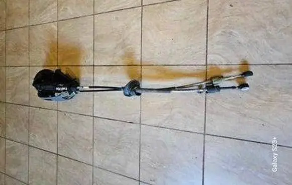 Peugeot Partner Gear shift cable linkage 9684623180 9683343980B 3833489D