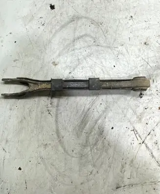 Rear upper control arm/wishbone