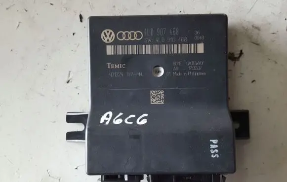 Audi A6 S6 C6 4F Gateway control module 04L907468