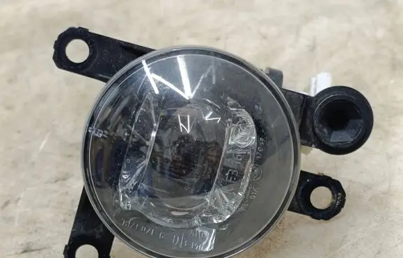 Opel Corsa F Front fog light 13497329 89251491 F0GK16016