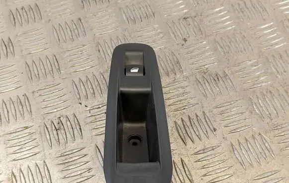 Peugeot 308 Electric window control switch 98034744