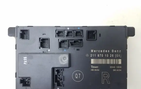 Mercedes-Benz E W211 Door control unit/module A2118701026