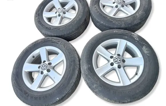 Volkswagen Tiguan R16 alloy rim 5N0