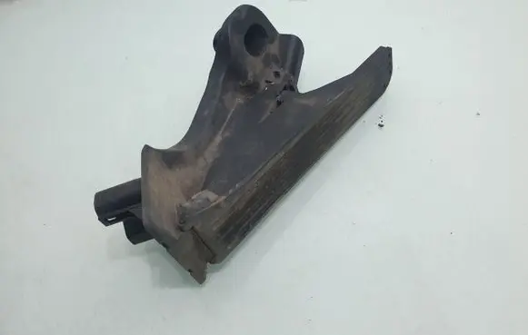 Volkswagen Touran II Accelerator throttle pedal 65103001