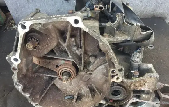 Honda HR-V Manual 5 speed gearbox