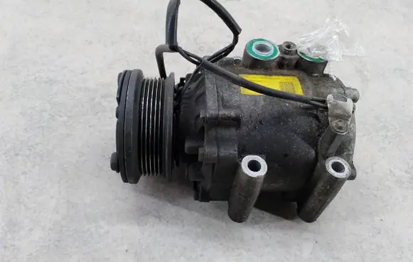 Ford Mondeo Mk III Air conditioning (A/C) compressor (pump) 1S7H19D629CD