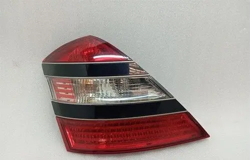 Mercedes-Benz S W221 Rear/tail lights set A2218200364