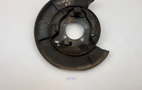 Toyota Prius+ (ZVW40) Rear brake disc plate dust cover 