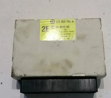 Volkswagen Fox Other relay 5Z0959433M 05531506