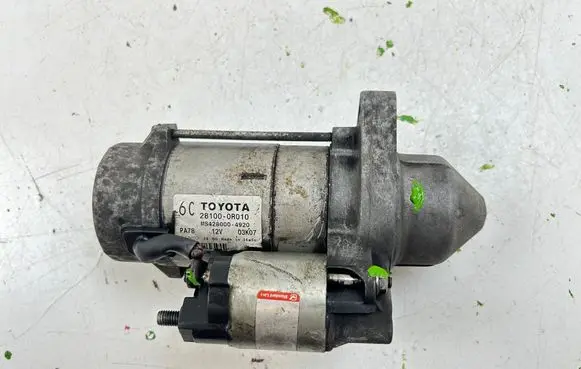Toyota Corolla Verso AR10 Starter motor 281000R010