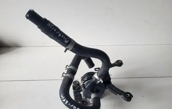 Hyundai Kona I Electric auxiliary coolant/water pump 375W5K4000