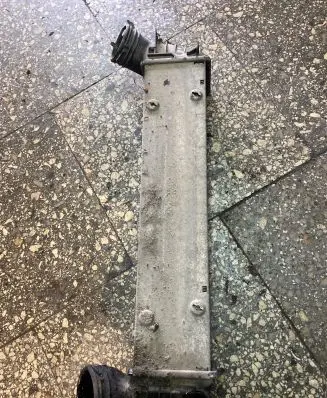 BMW 3 E90 E91 Intercooler radiator