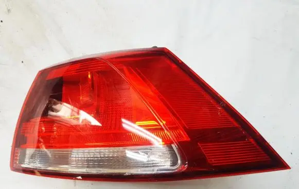 Volkswagen Golf VII Rear/tail lights 5G0945096M 90052058A
