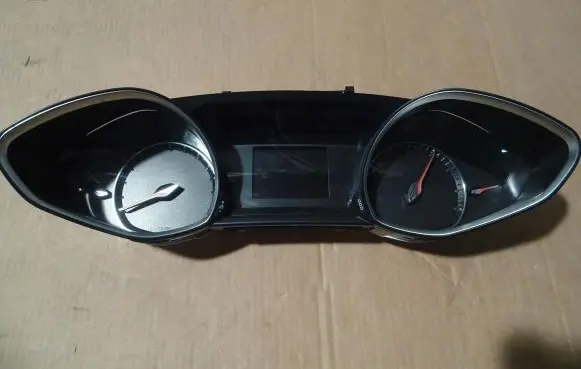 Peugeot 308 Speedometer (instrument cluster) 9825206280