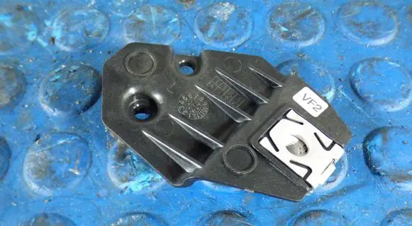 Volkswagen ID.7 Headlight/headlamp mounting bracket CARTE14A998225 14A998225 L670724