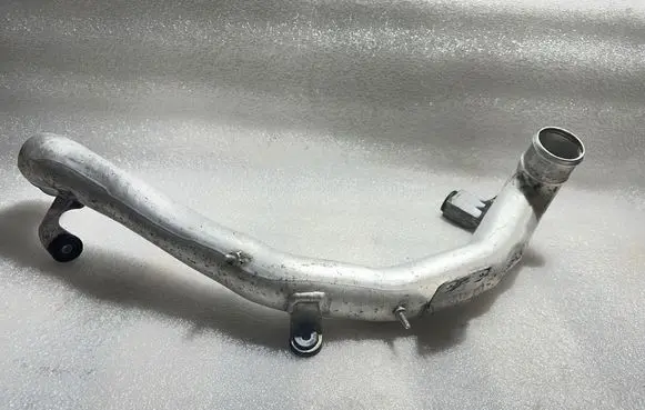 Volkswagen PASSAT B6 Intercooler hose/pipe 3C0145840D